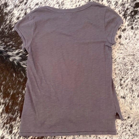 NWT💀Bloomingdale’s Aqua,  skull detail, soft tee, rhinestone chest pocket, XS! - Picture 3 of 5